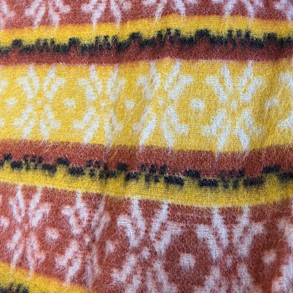 Vintage 100% Wool Fair Isle Nordic Scandinavian Bomber Jacket Sweater Light Coat - Picture 6 of 7